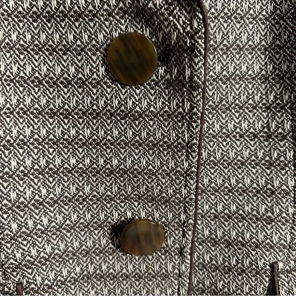 Beautiful Talbots blazer, size 10, wool/cotton, faux leather trim, academia - Picture 3 of 12